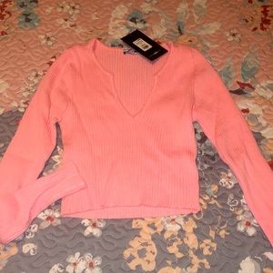 New Fashion Nova Pink Cropped Sweater Top✨🎀